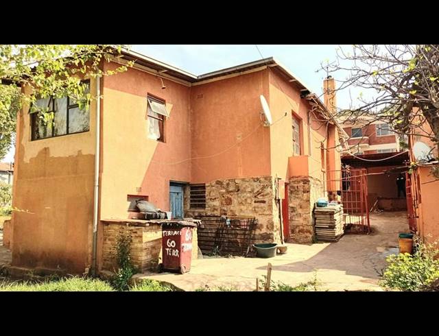 4 BEDROOM HOUSE FOR SALE IN LORENTZVILLE